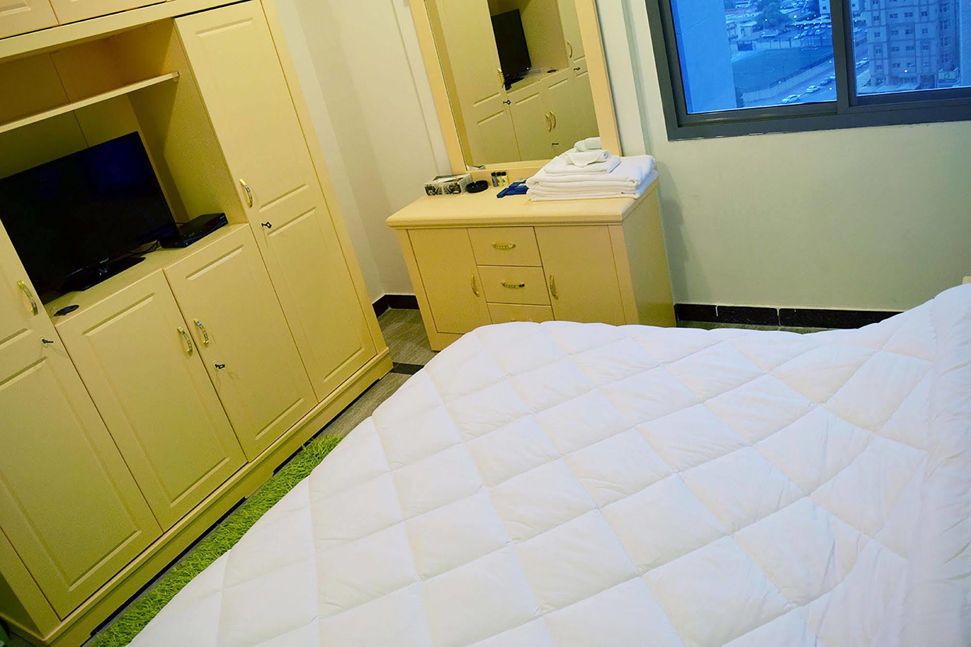 Aparthotel Leaders Plaza Salmiya à Koweït Extérieur photo